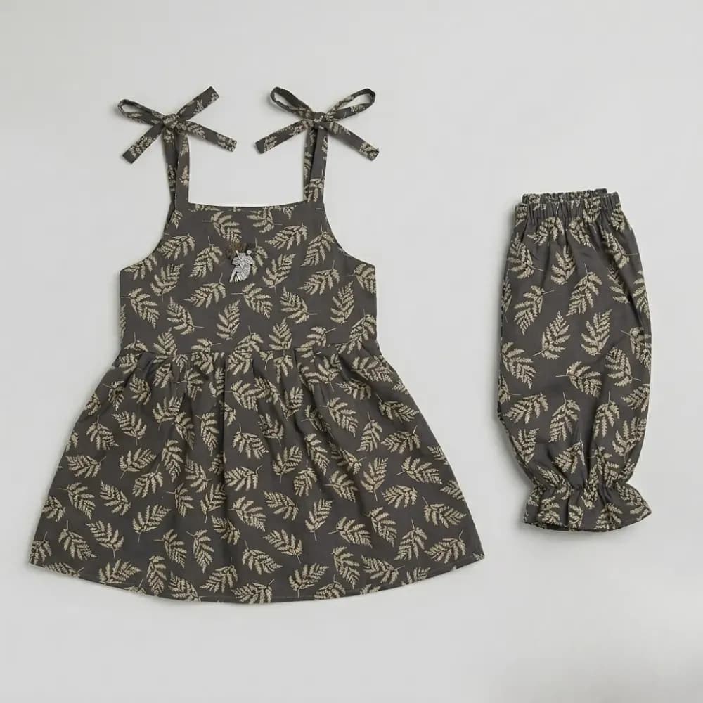 Gray Fern Leaf Pattern Outfit